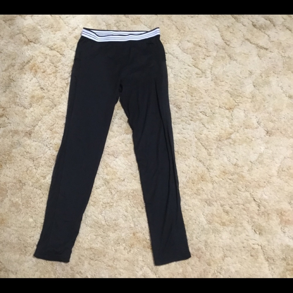 Black Rue21 Stretchy Leggings with Mesh
